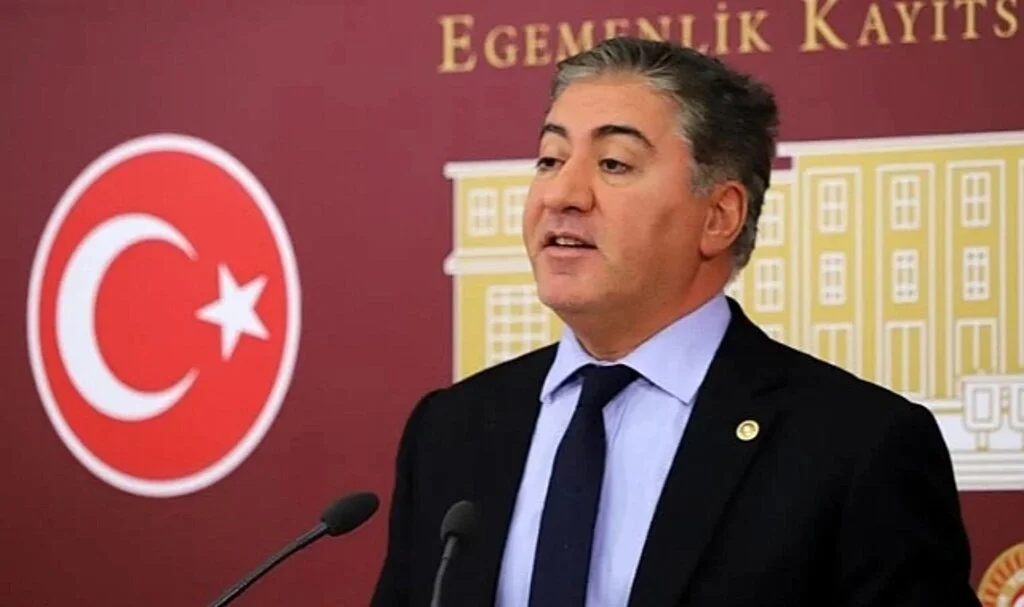 CHP'li Murat Emir'den Bekir Bozdağ'a Zor Soru: 'Kaçı Uyuşturucu Kaynaklı?'