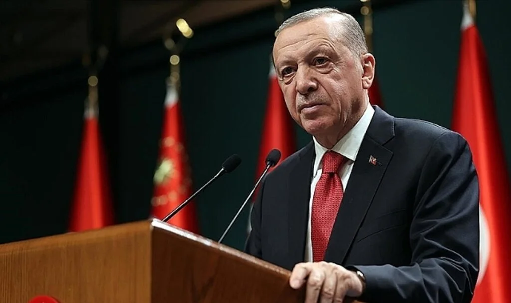 Cumhurbaşkanı Erdoğan, Azerbaycan'ın 8 Kasım Zafer Günü'nü kutladı
