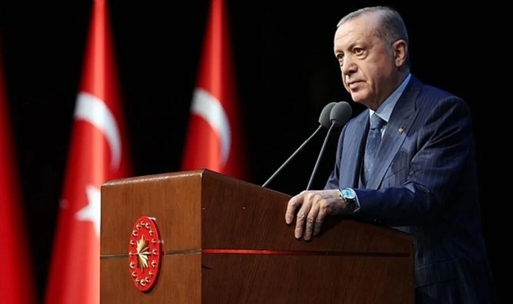 Cumhurbaşkanı Erdoğan'dan sokak hayvanlarıyla ilgili yapılan düzenlemeye ilişkin flaş açıklama