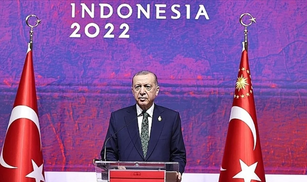 Cumhurbaşkanı Erdoğan: (Polonya'ya Füze Düşmesi) Rusya'nın 'Bizimle Bu İşin Alakası Yoktur' Demesi Önemli
