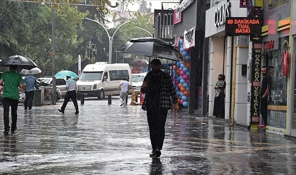 Doğu Karadeniz İçin Kuvvetli Yağış Uyarısı