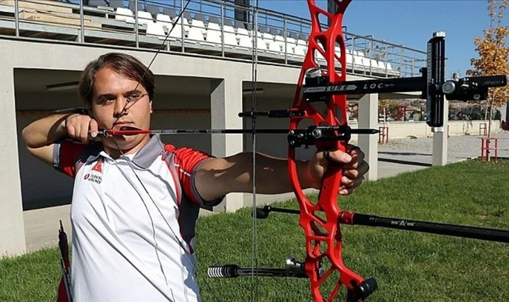 Dünya rekortmeni milli okçu Yunus Emre, 2023 Avrupa Şampiyonası'na hazırlanıyor