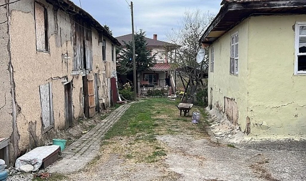 Düzce'den kötü haber: Yaşlı adam deprem sonrası evinde ölü bulundu