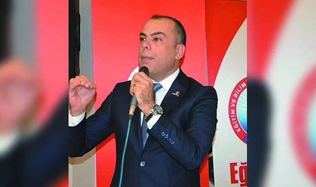 Eğitim İş Samsun Şube Başkanı Volkan Erken: Övgülere Değil Çözüme İhtiyaç Var