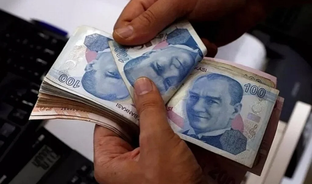 Evi, arsası, yazlığı, bağı, bahçesi olanlar için zaman daraldı! Gelir İdaresi Başkanlığı duyurdu: O kişiler emlak vergisinden muaf olacak