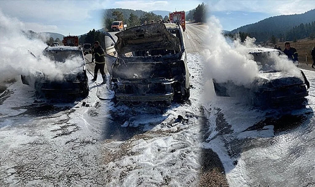 Hafif ticari araç yangında küle döndü