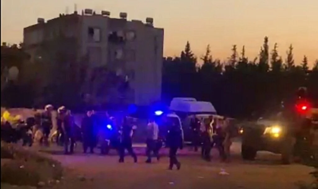Hatay'da trafik kazası sonrası iki grup arasında kavga: 4 yaralı