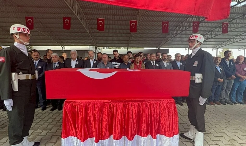 Hataylı şehit son yolculuğuna uğurlandı