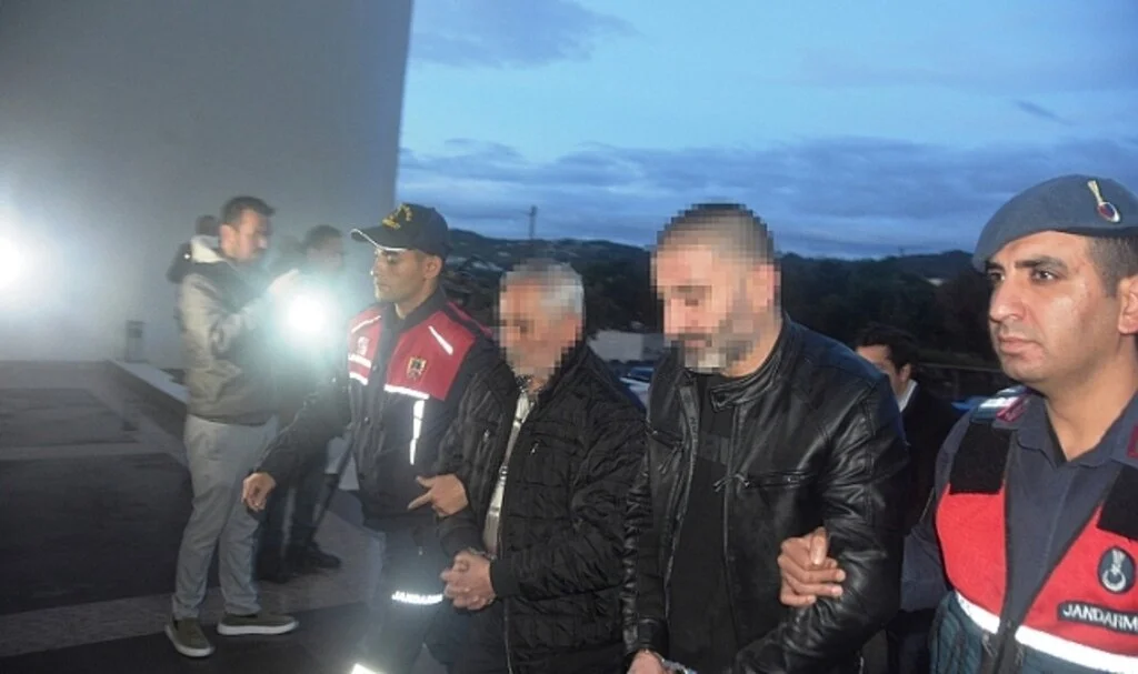 Hayal tacirleri  yargı önünde 
