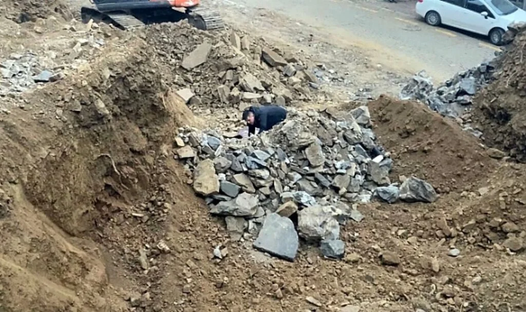 İstanbul’da kazı çalışmasında esrarengiz olay: Kafatası ve iskelet bulundu
