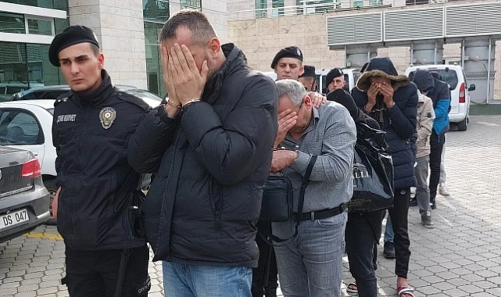 İstanbul'dan Samsun'a Kurye ile Uyuşturucu Sevkiyatına 6 Tutuklama