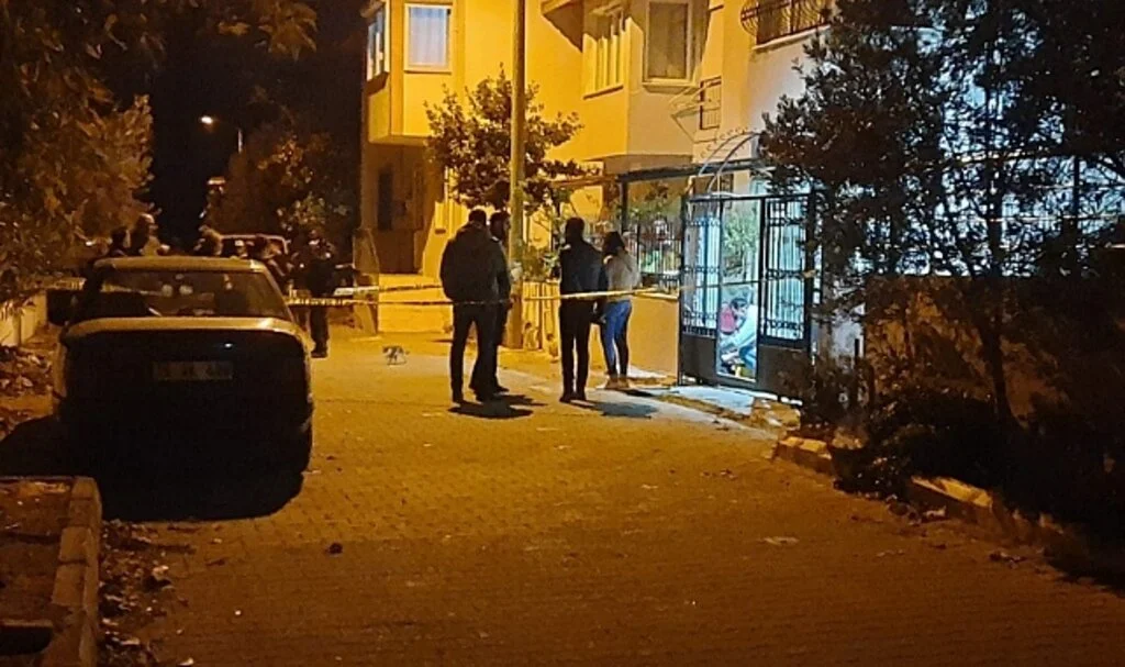 İzmir’de korkunç olay: Eşini yaraladığı pompalı tüfekle intihar etti