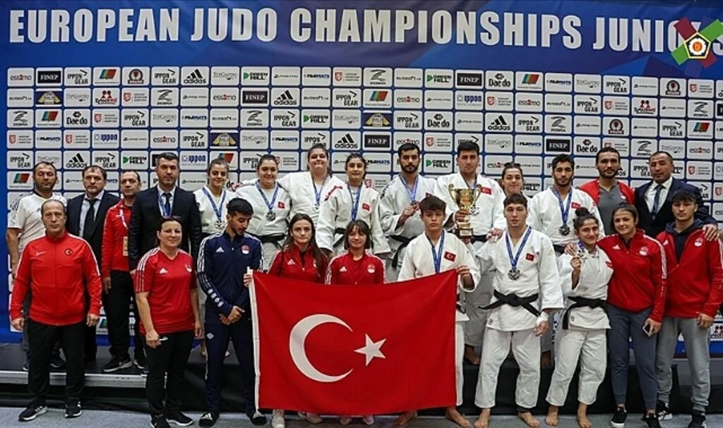 Judoda 2022 yılı gençlerin altın yılı oldu