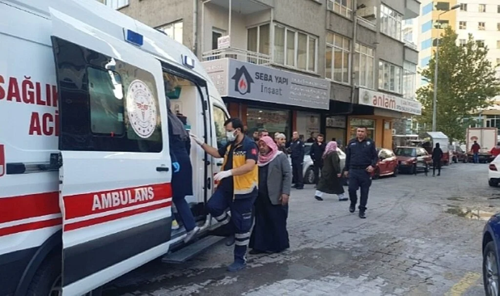 Kayseri'de ev yangını: 1 kişi dumandan etkilendi