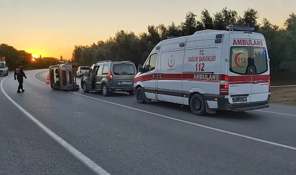 Kaza yerine giden muhabir, abisinin kazasıyla karşılaştı