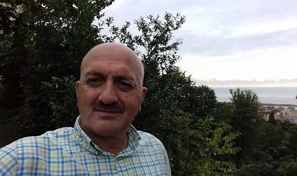 Kestiği Ağaç Üzerine Düşen Adam Hayatını Kaybetti