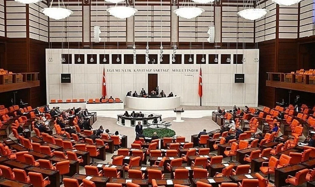 Kılıçdaroğlu'nun da olduğu 23 dokunulmazlık dosyası Meclis'e ulaştı