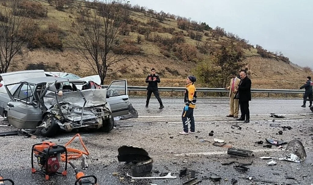 Malatya’da tır dehşeti: 2 ölü, 2 yaralı