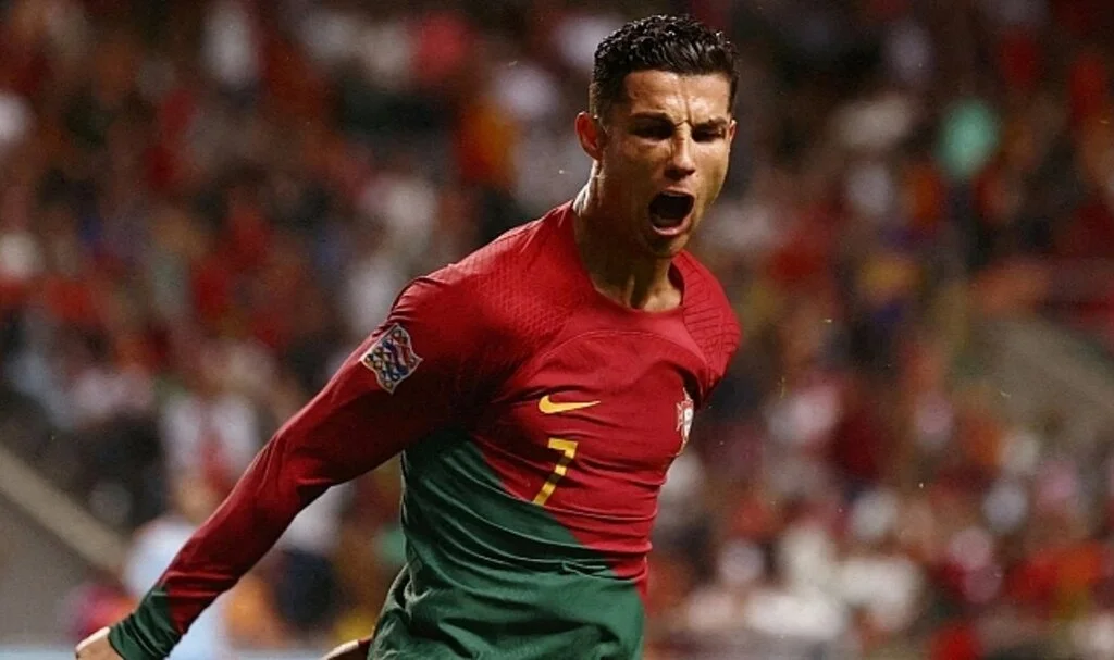 Manchester United Az Önce Duyurdu:Cristiano Ronaldo...