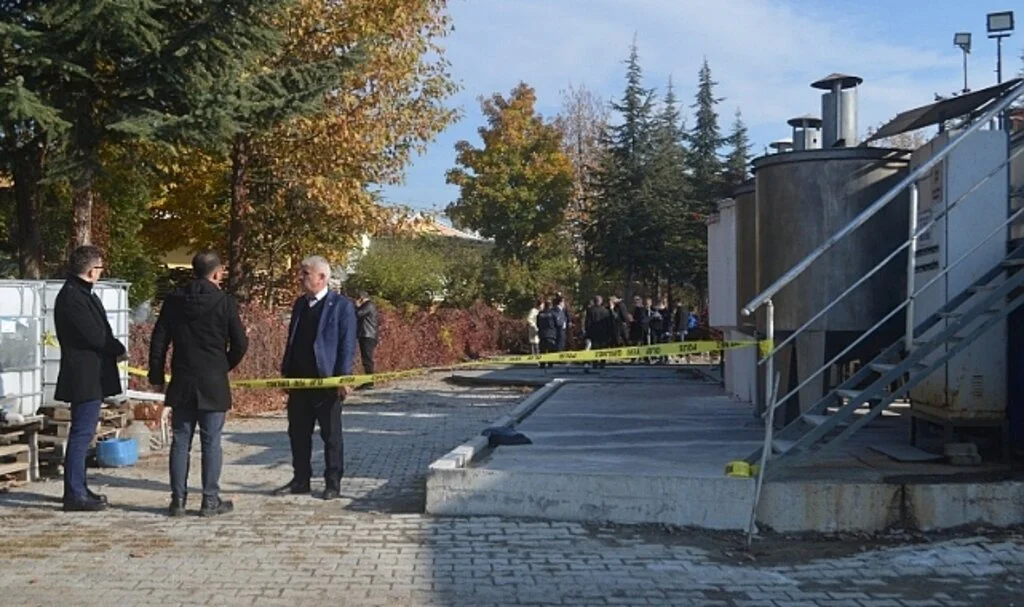 Merzifon’da işçiler yağ fabrikasında kuyuya düştü: 6 işçi hastaneye kaldırıldı