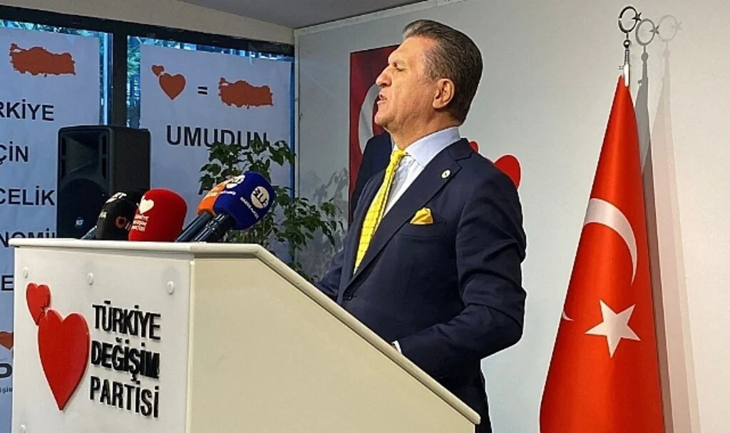 Mustafa Sarıgül: 36 ay taksitle ev, araba satılırdı ama mont satılacağı aklıma gelmezdi