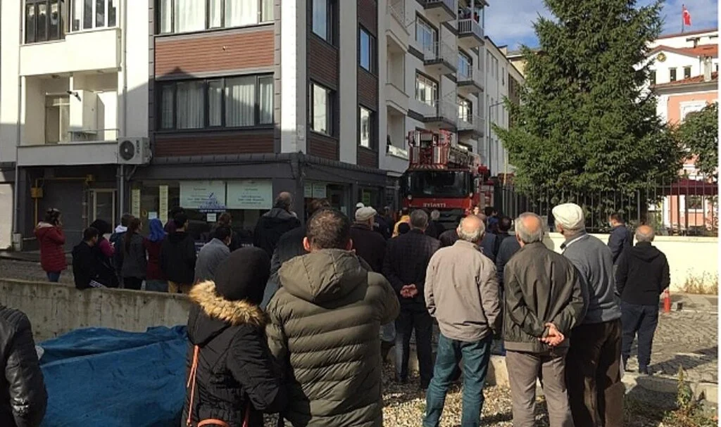 Ordu'da çıkan yangında ev kullanılamaz hale geldi