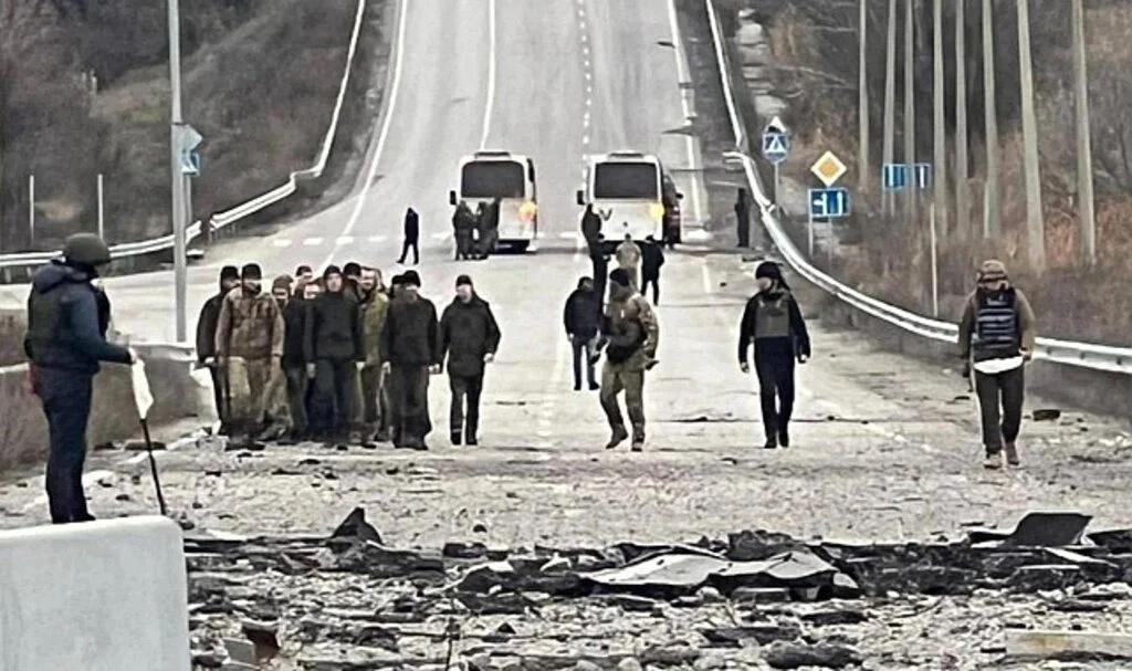 Rusya ile Ukrayna Arasında Bir Kez Daha Esir Takası