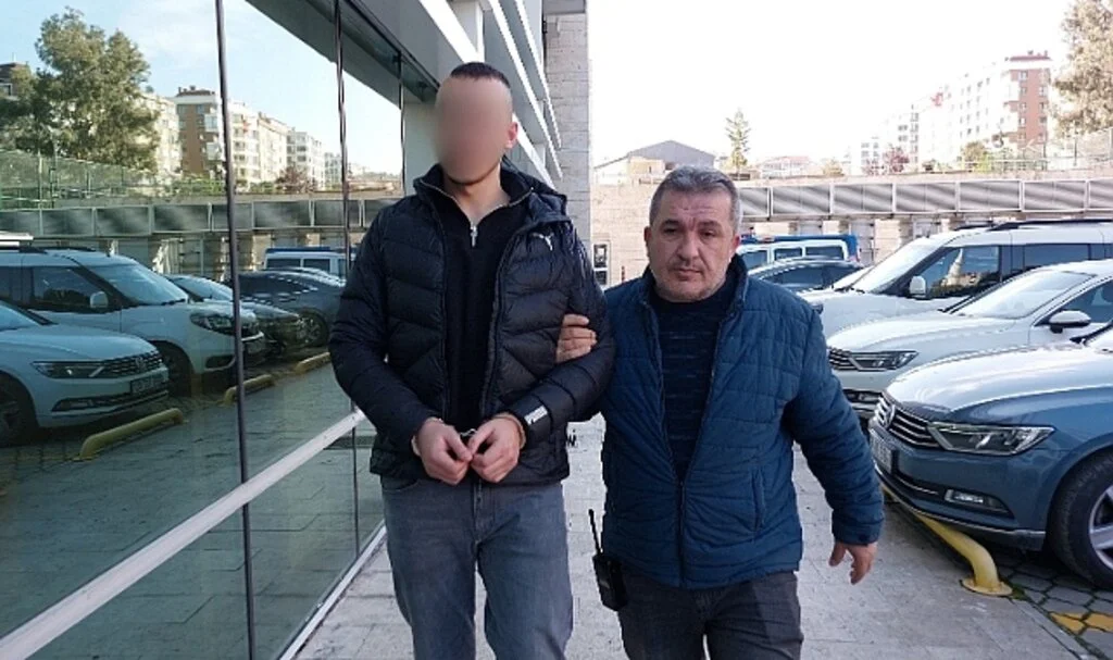 Samsun'a 2 kişiyi silahla yaralayan genç tutuklandı