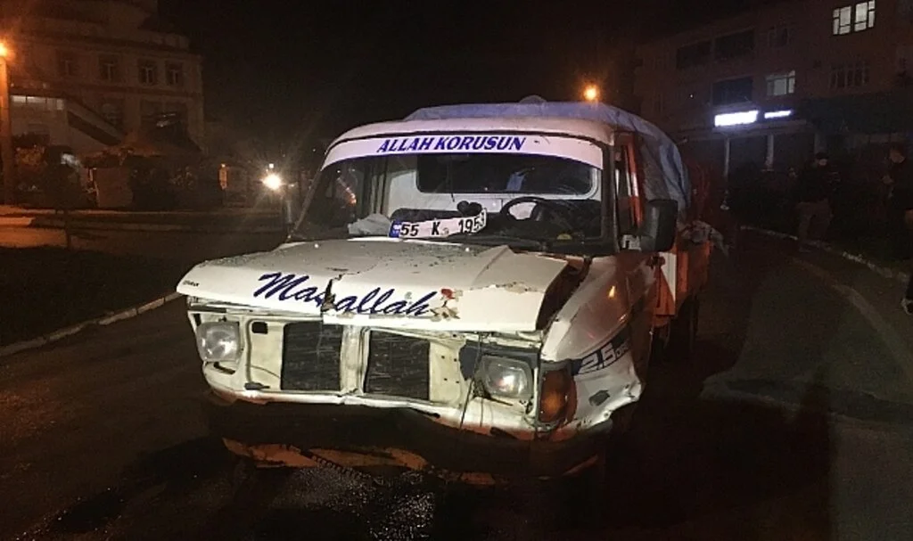Samsun'da 4 Aracın Karıştığı Kazada 3 Kişi Yaralandı