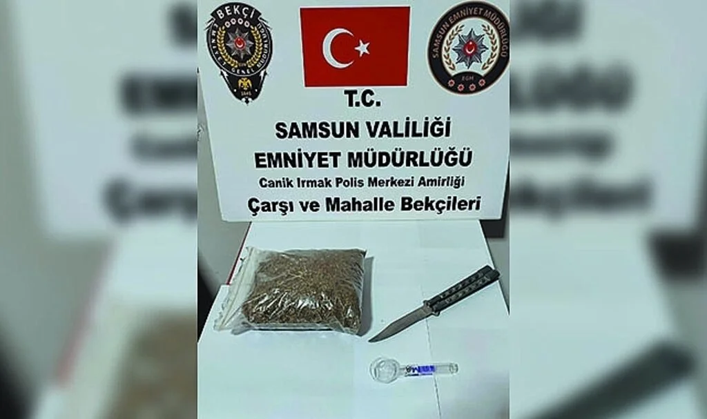 Samsun'da Bekçiler Şüpheli Araçta Uyuşturucu Ele Geçirdi