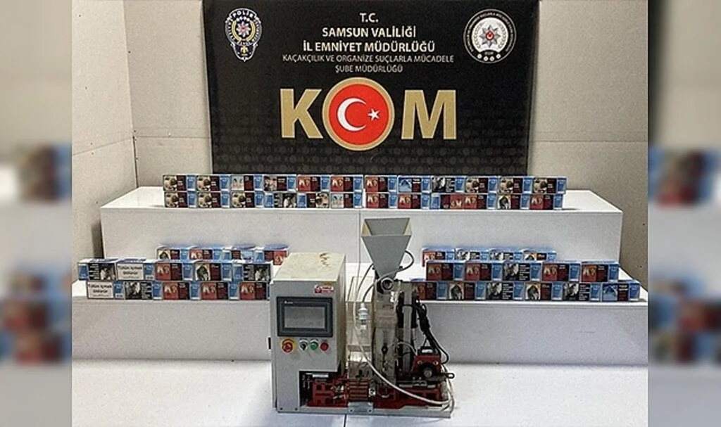 Samsun'da bir evde sigara doldurma makinesi ve 10 bin 600 makaron ele geçirildi