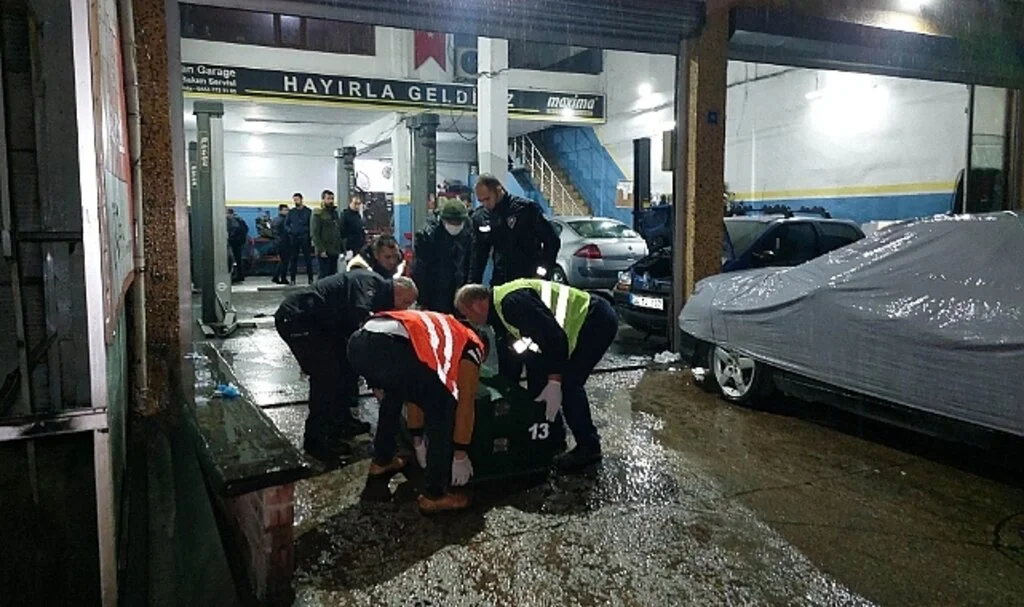 Samsun'da bir kadın sanayideki tamircide tabancayla vurulmuş halde ölü bulundu