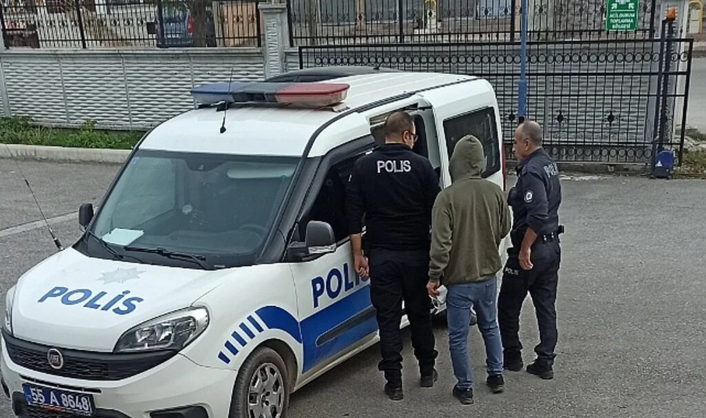 Samsun'da Eşi Pompalı Tüfekle Tehdit İddiasına Gözaltı