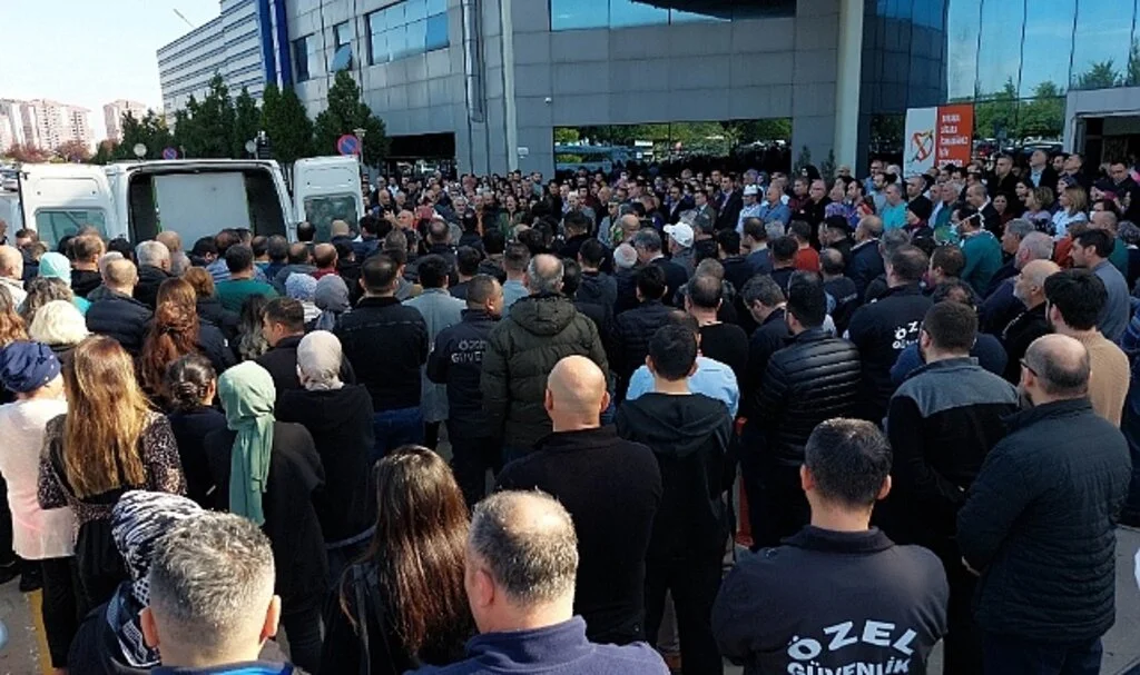 Samsun'da kalbine yenilen güvenlik görevlisine tören