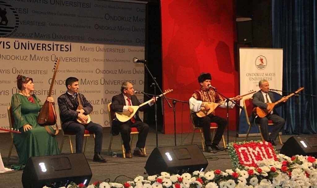 Samsun'da Türk Dünyası Ozanları Rüzgarı