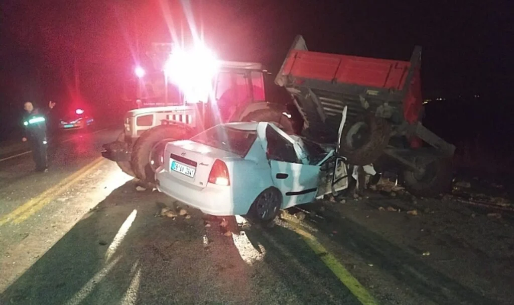 Samsun'daki Trafik Kazasında 1 Kişi Öldü, 4 Kişi Yaralandı