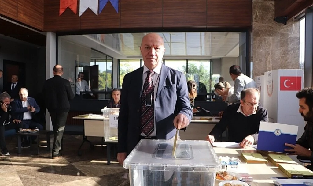 Samsun Ticaret Borsası üyeleri sandık başına gitti