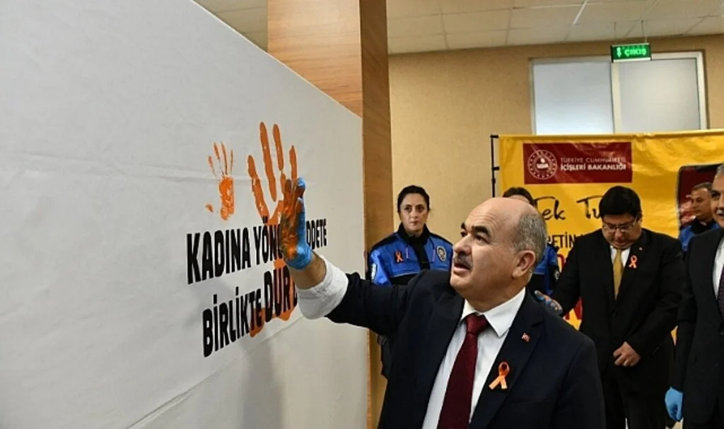 Samsun Valisi Dağlı: Kadına Şiddetin Kökeni Ailedeki Dejenerasyon
