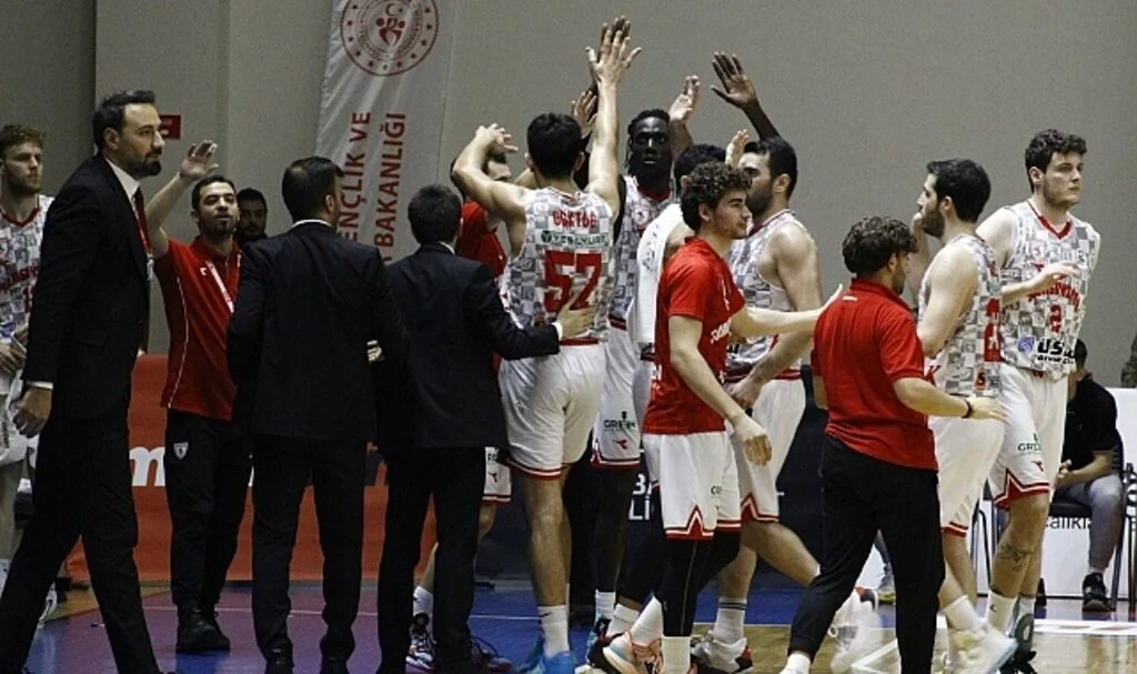 Samsunspor Basketbol'da Seri Beş Maça Çıktı 