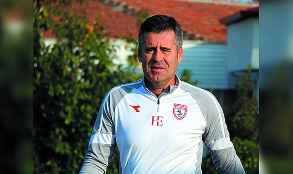 Samsunspor Teknik Direktörü Hüseyin Eroğlu: "Göztepe maçını kazanmalıyız"
