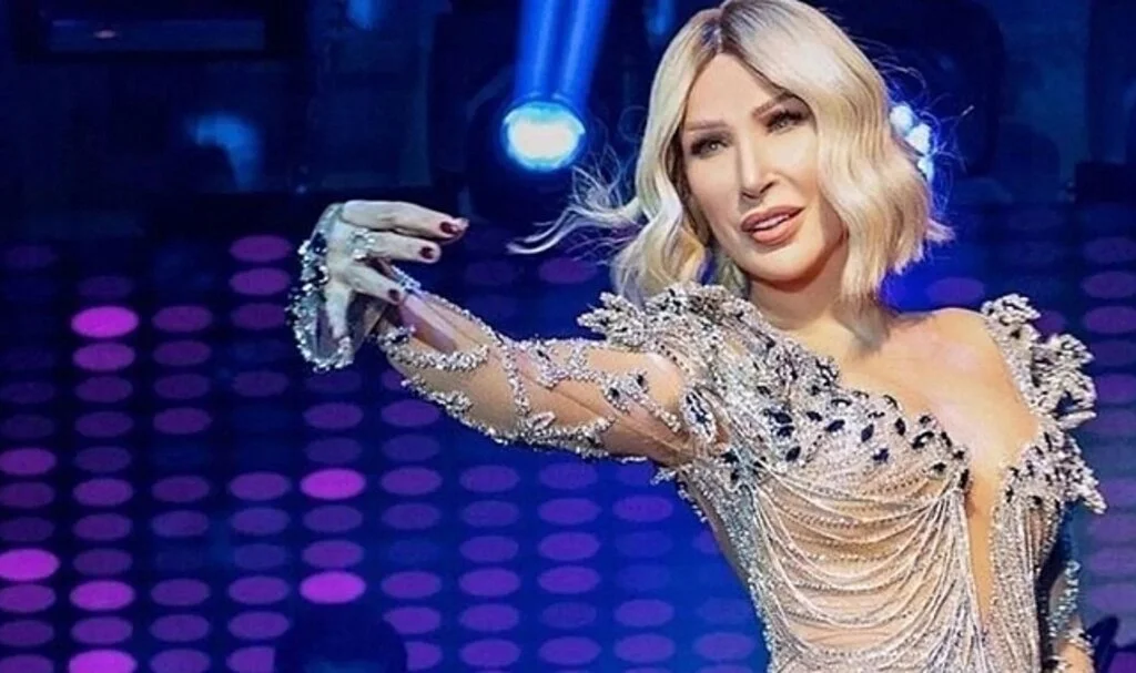 Seda Sayan'ı ben keşfettim deyip anlattı: 'Sen buraya yakışmıyorsun'