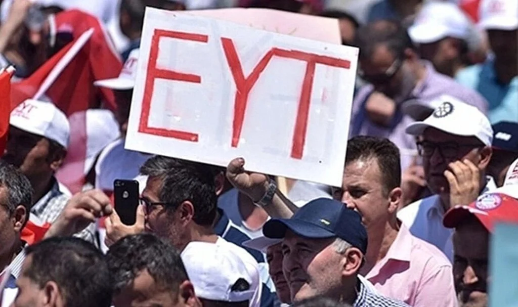 Sendika Başkanından EYT İçin 'Gönüllülük' Uyarısı