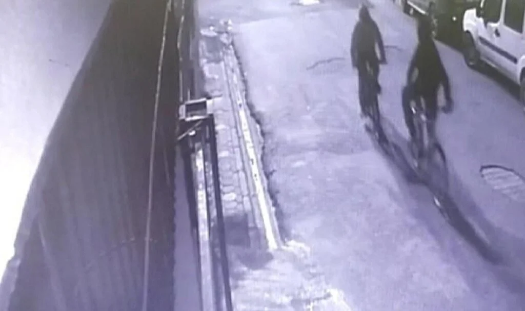 Silahla bisiklet ve telefon gasp eden iki şüpheli tutuklandı