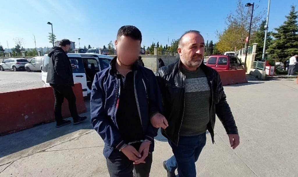 Sinop'ta yaşlı kadını telefonla dolandıran şahıs Samsun'da yakalandı