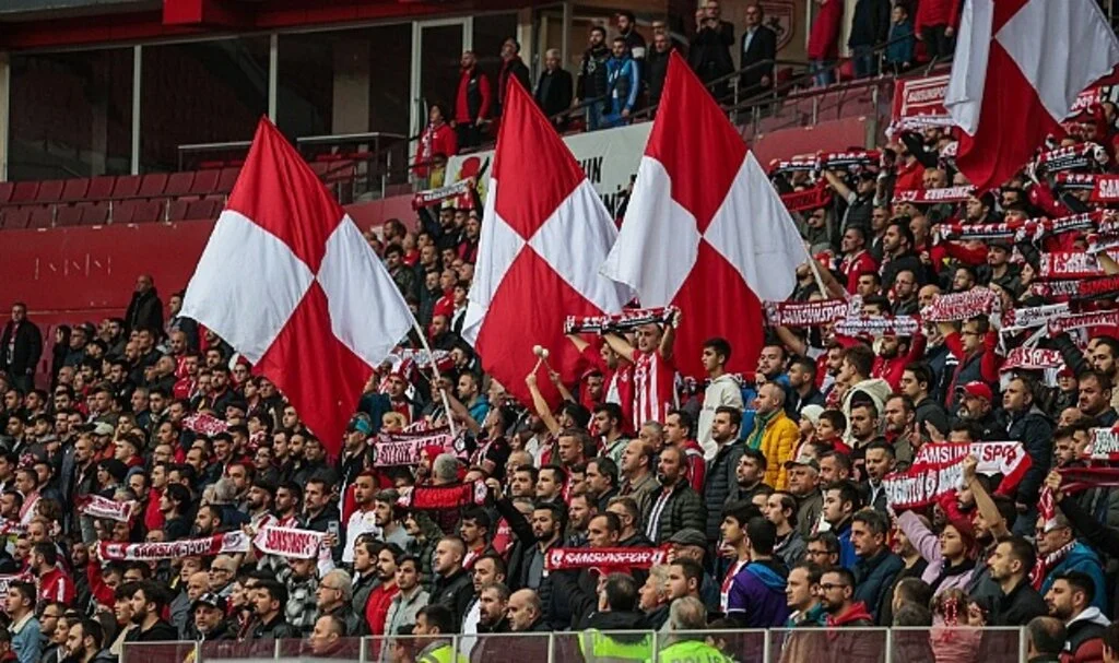 Son Dakika! Samsunspor Taraftarı19 Mayıs'ta Tek Ses Oldu!