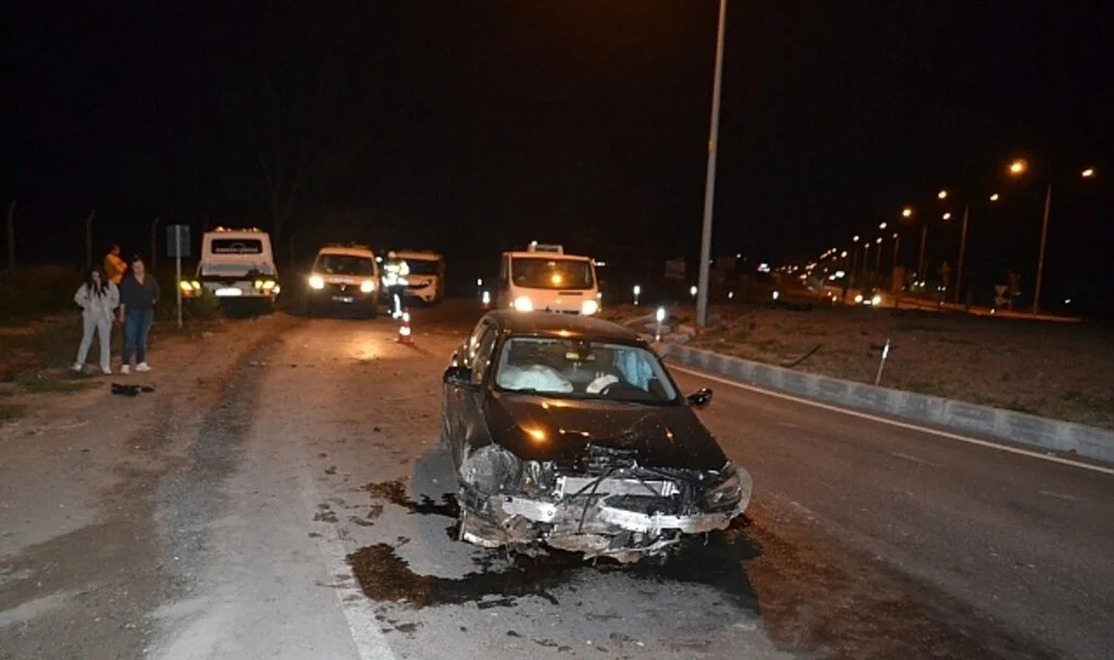 Sosyal medya fenomeni alkollü araç kullanırken kaza yaptı, ehliyeti kaptırdı
