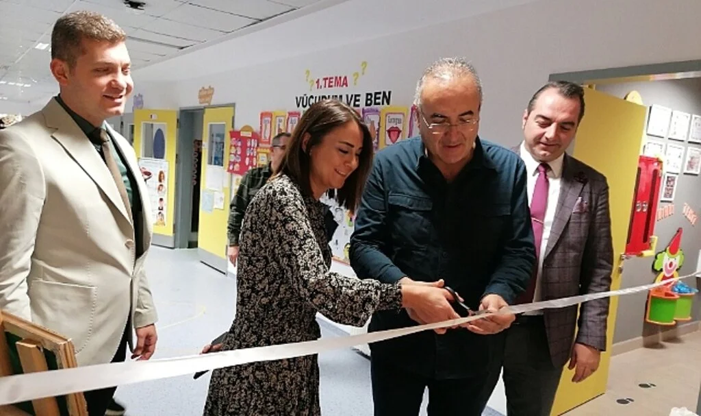 Sunay Akın Samsun'da Oyuncak Müzesi'nin açılışını yaptı 