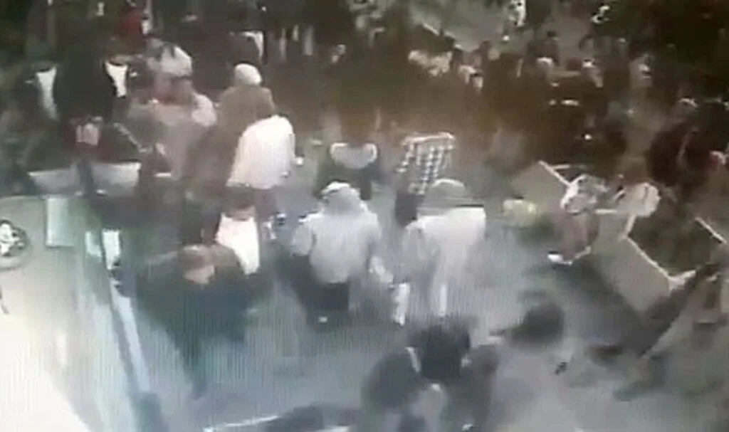 Taksim’deki patlama anı güvenlik kamerasına yansıdı