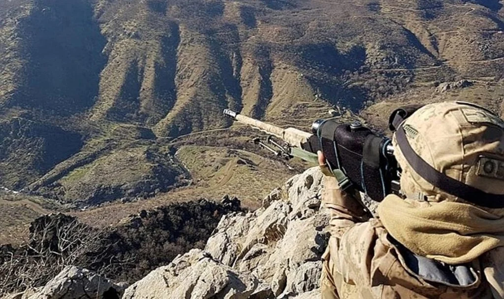 Terörle mücadelede PKK, DEAŞ, FETÖ ve sol örgütlere ağır darbe: 792 sözde üst düzey yönetici etkisiz hale getirildi