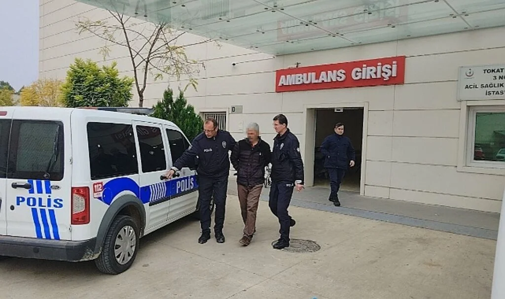 Tokat’ta, doktor hasta yakını tarafından darp edildi